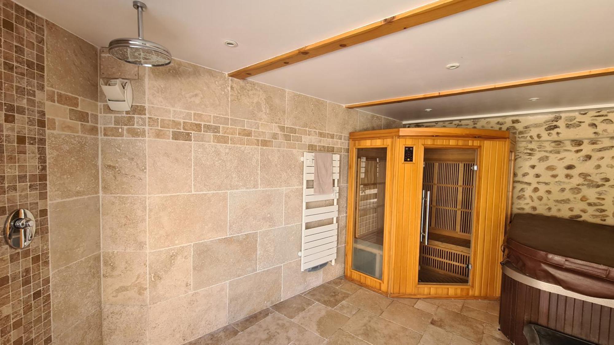 Gite Le Caprice Spa & Sauna Genissieux Ngoại thất bức ảnh