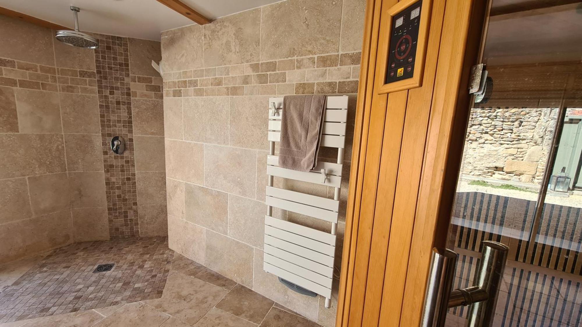 Gite Le Caprice Spa & Sauna Genissieux Ngoại thất bức ảnh
